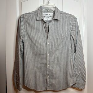 EUC Frank & Eileen Barry Striped Shirt - Womens grey/blue and White size medium